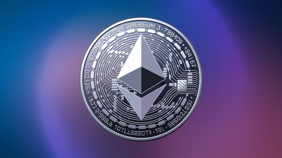 Exploring Ethereum: The Backbone of Decentralized Finance on eCryptobit.com